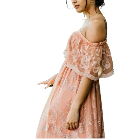NEW Main Strip Elegant Off Shoulder Pink Lace Mesh Maxi Dress Scalloped Hem  is available for purchase on au PAY Market - Imported Goods Online Store  Co.Ltd. | au PAY Market -